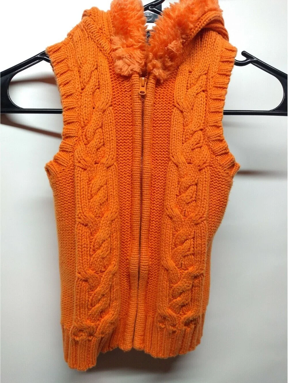 The Children's Place Short Sleeve 4T Cable Knit Sweater Vest With Hood 022